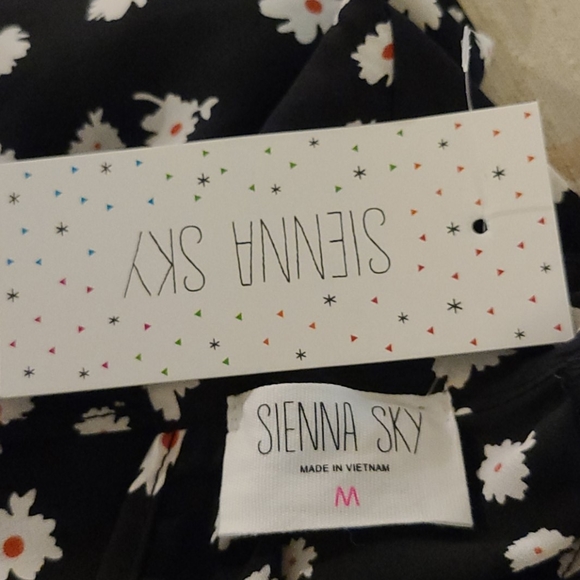 Sienna sky blouse - Picture 8 of 8